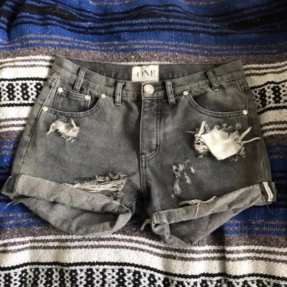 One Teaspoon Chargers Denim Shorts 26